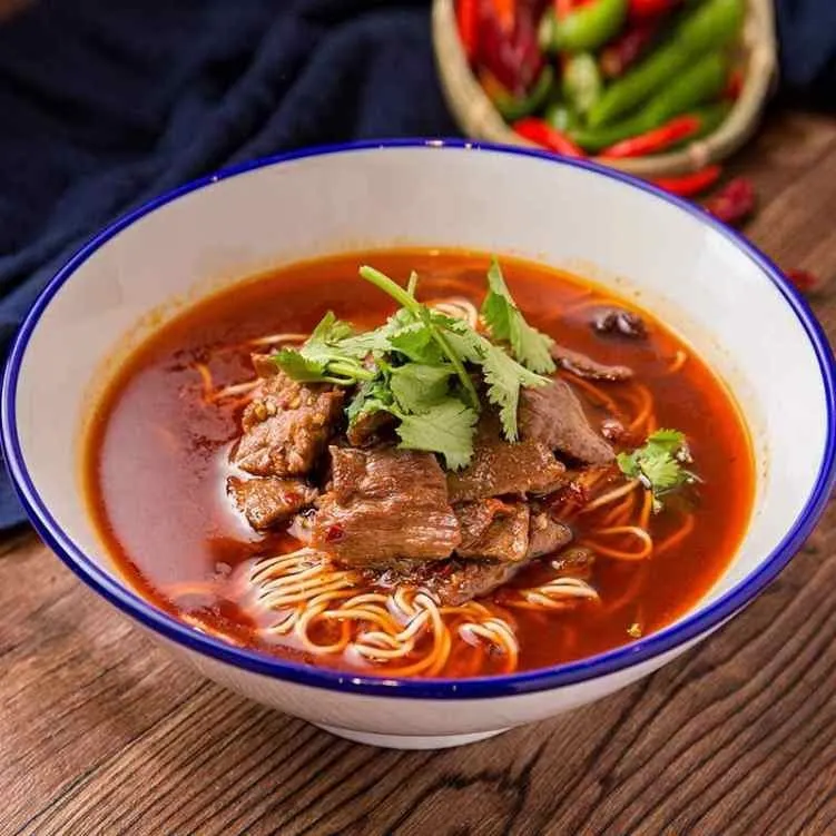 紅燒牛肉麵 Braised Beef Noodle Soup